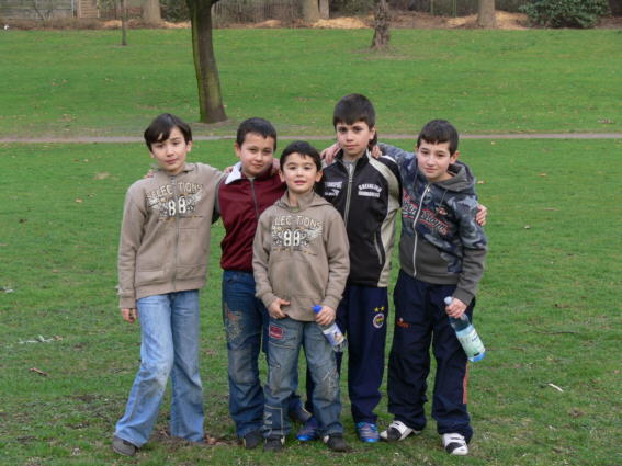 Jungengruppe